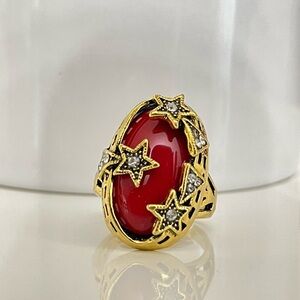 Gold Star-Embellished Red Ring good for a party or festival look🎈🎊🎉